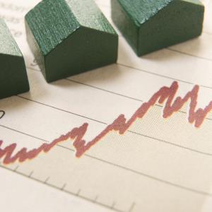 National vacancy rate rises but remains tight