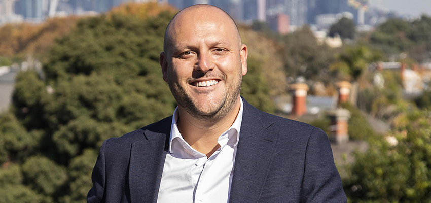 Top Victorian agent credits solid team for success - Vimarsana News