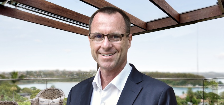 Adrian Knight