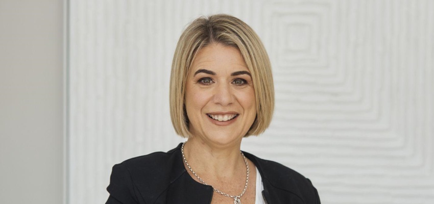 Stone lands leading North Shore agent - Vimarsana News