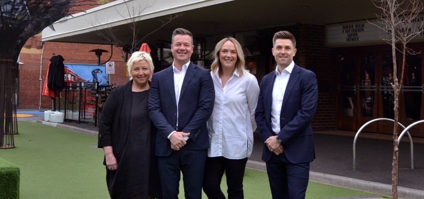 Melbourne team rebrands to Buxton
