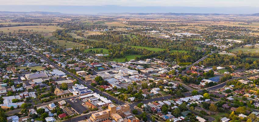 Internet a catalyst for country moves