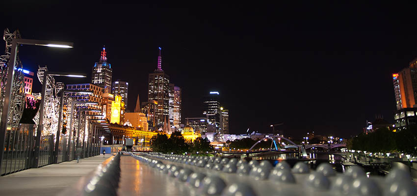 Melbourne CBD night reb