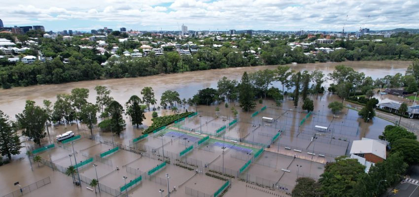 Queensland flood 2022 reb