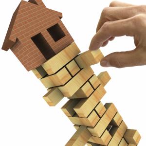 National house prices dragging heels