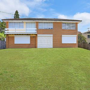 Signboard surprise delivers agent $4.31m sale